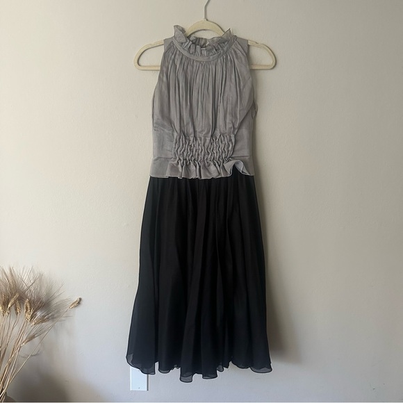 Amelia Toro Couture Dress Columbia Designer Midi Black and Grey Size 4 - Picture 1 of 11